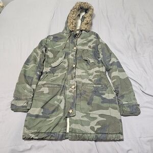 Abercrombie & Fitch Camouflage Jacket